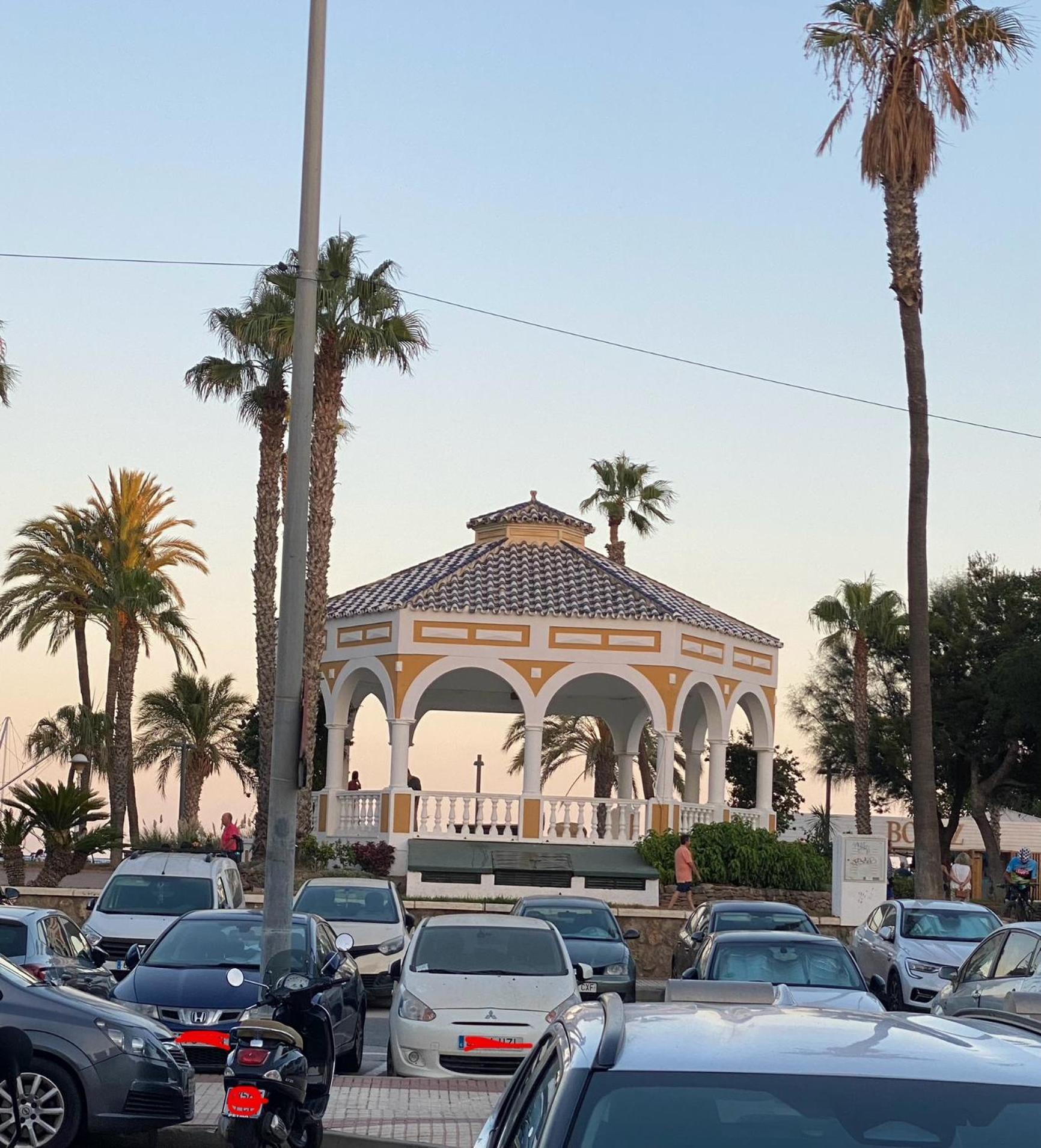Casa Alicia Lejlighed Torre Del Mar Eksteriør billede